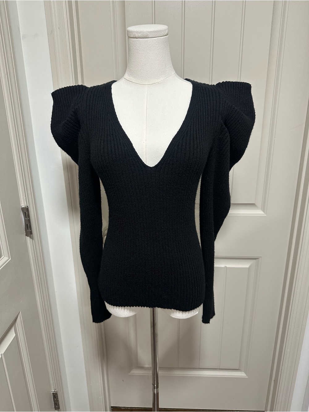 Express Black V-Neck Puff Sleeve Sweater